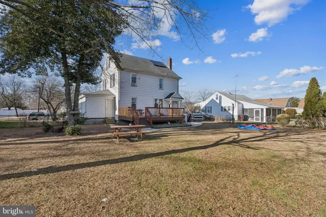 $400,000 | 24 North Chester Avenue, Riverside, NJ 08075