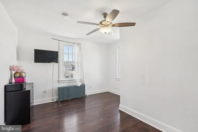 $400,000 | 24 North Chester Avenue, Riverside, NJ 08075