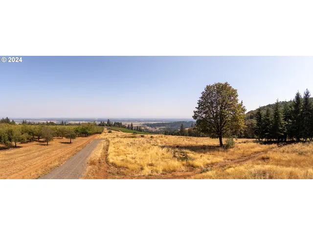 $2,750,000 | 53 Franquette, Amity, OR 97101
