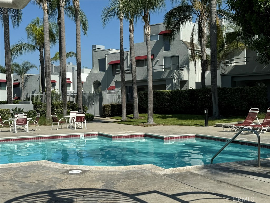 27756 Emerald, Unit 2 Mission Viejo, CA 92691 - Photo 2 of 19