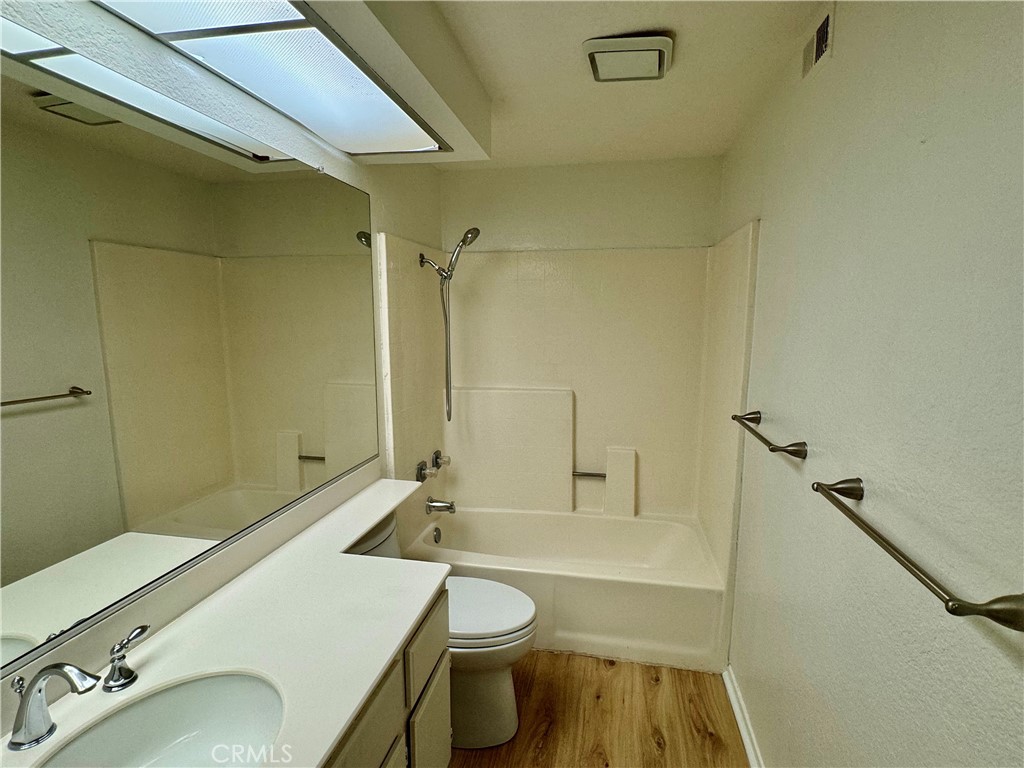 27756 Emerald, Unit 2 Mission Viejo, CA 92691 - Photo 9 of 19