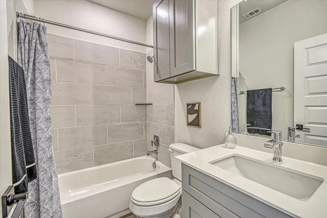 $330,000 | 2600 Gattis School Road, Unit 903, Round Rock, TX 78664