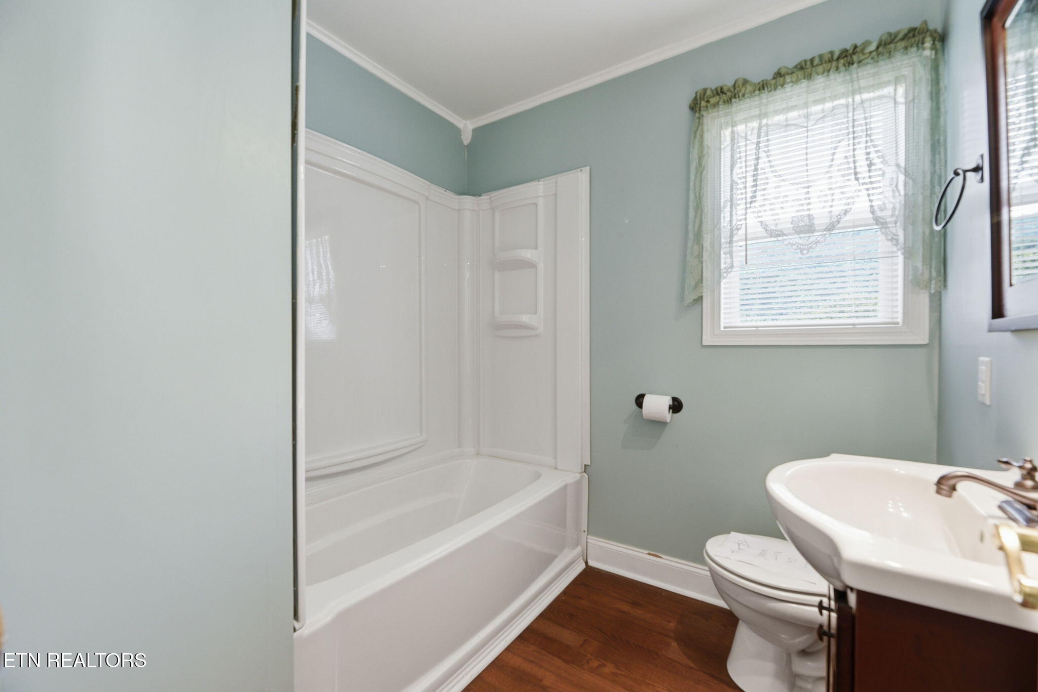 357 Neal Road Tazewell, TN 37879 - Photo 18 of 52 18-web-or-mls-DSC_9777