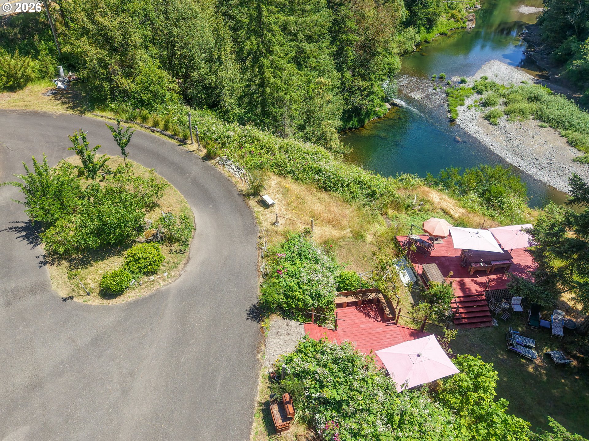 44688 Highway 242 Myrtle Point, OR 97458 - Photo 3 of 39