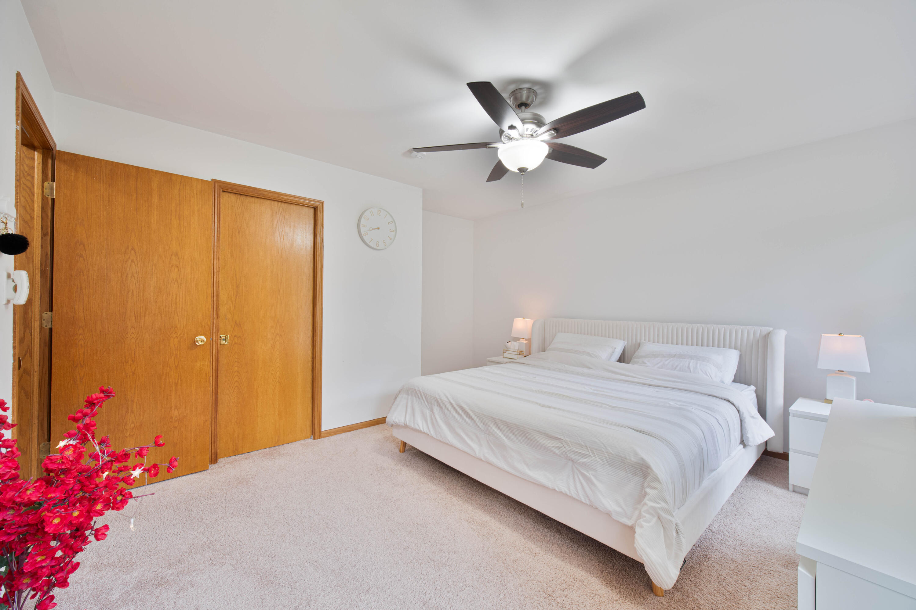 7019 Forest Ridge Drive Schererville, IN 46375 - Photo 12 of 19 3000x2000