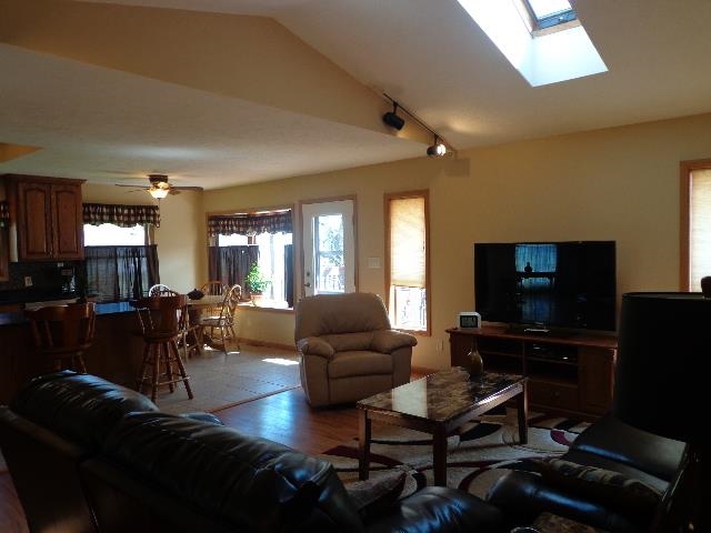 6794 Rydberg Road Rockford, IL 61109 - Photo 7 of 25 Gallery Image 7