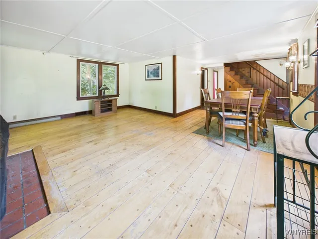 $249,900 | 1385 Olean Road, South Wales, NY 14139