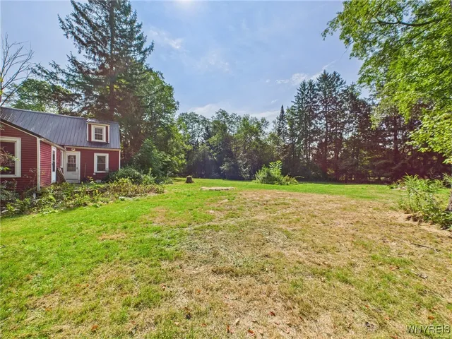 $249,900 | 1385 Olean Road, South Wales, NY 14139