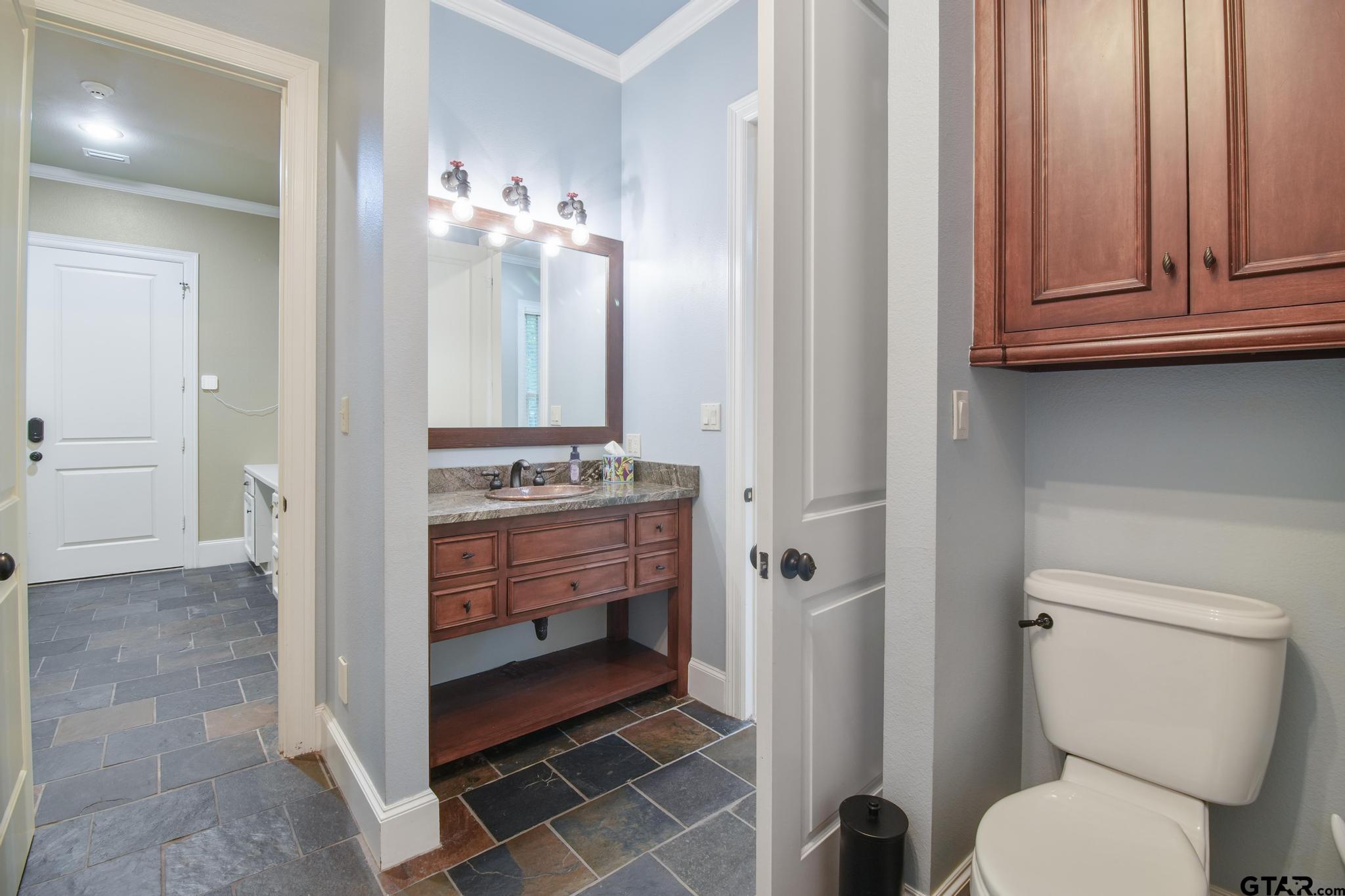 3025 Stonegate Boulevard Tyler, TX 75703 - Photo 21 of 48