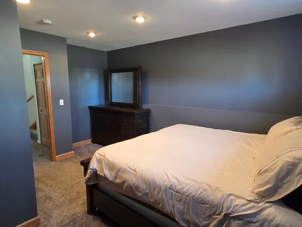 $329,900 | 520 Elliot Drive Southeast, Grand Meadow, MN 55936