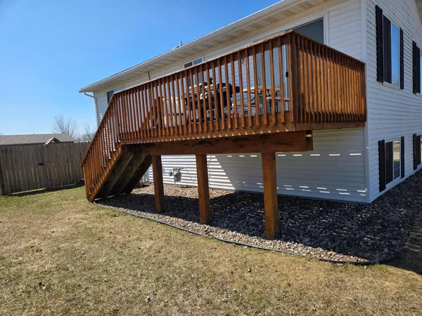 $329,900 | 520 Elliot Drive Southeast, Grand Meadow, MN 55936