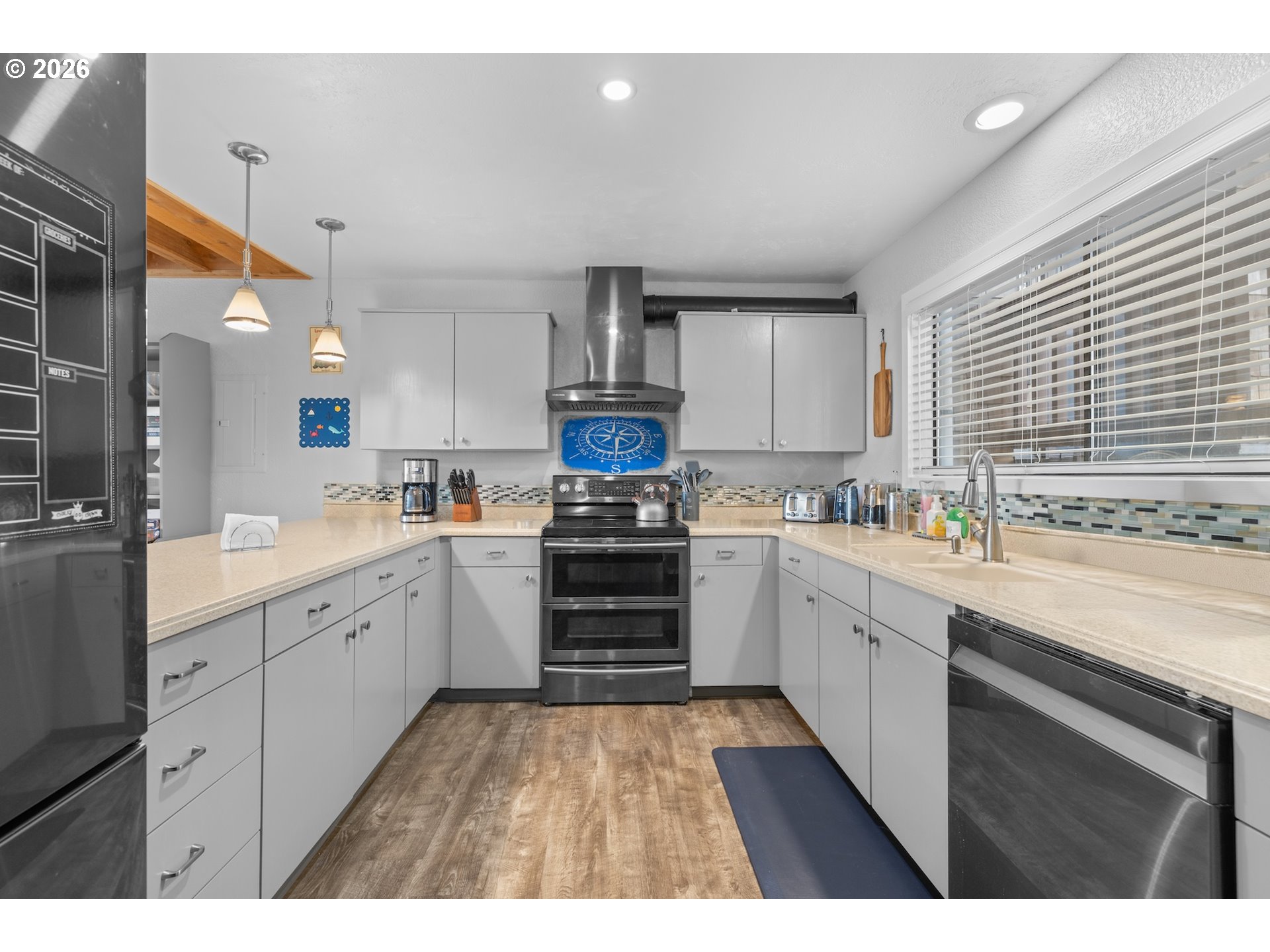 2801 Willows Road, Unit 8 Seaview, WA 98644 - Photo 6 of 21 Kitchen