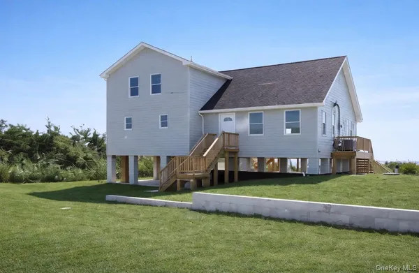 $1,075,000 | 22 Rod Street, East Patchogue, NY 11772