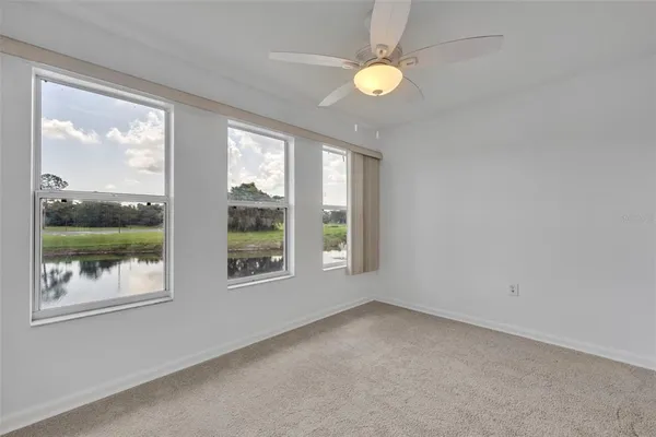 a view of empty room with window