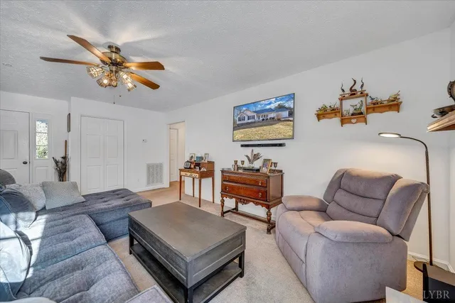 $450,000 | 111 Donegal Lane, Bedford, VA 24523