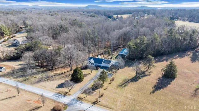 $450,000 | 111 Donegal Lane, Bedford, VA 24523
