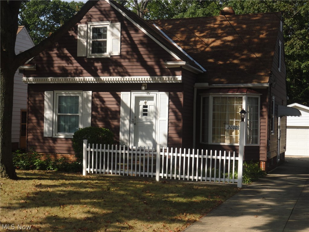 2010 Lorimer Road Cleveland, OH 44134 - Photo 1 of 30