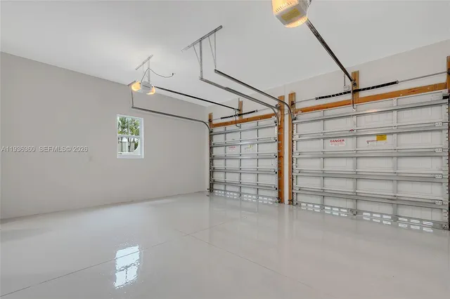 $11,500 | 3400 Ponce De Leon Boulevard, Coral Gables, FL 33134