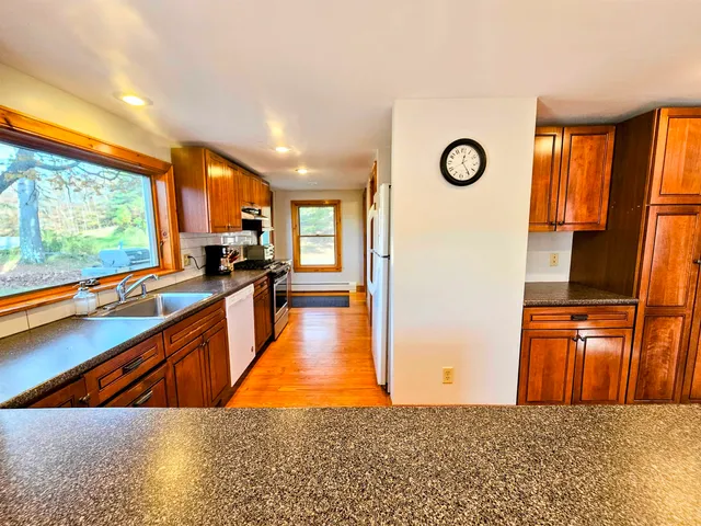 $520,000 | 87 Grinka Farm Drive, Readsboro, VT 05350