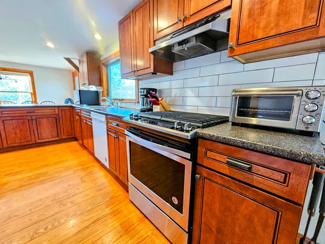 $520,000 | 87 Grinka Farm Drive, Readsboro, VT 05350