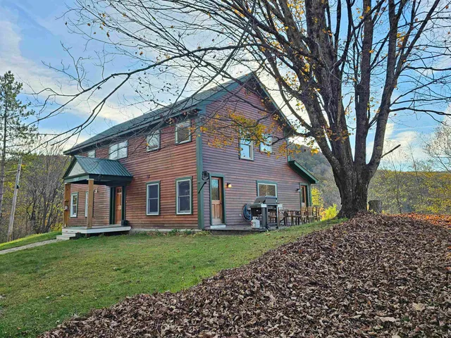 $520,000 | 87 Grinka Farm Drive, Readsboro, VT 05350