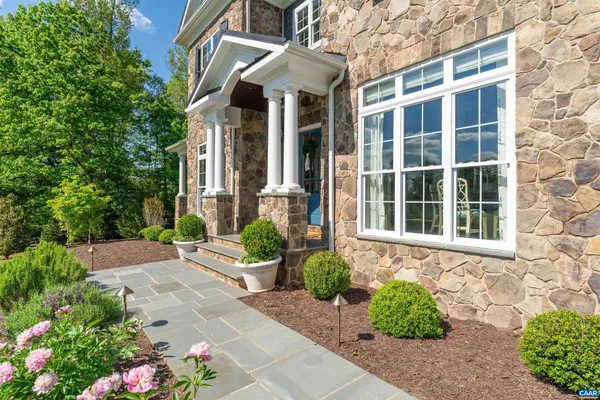$1,849,900 | 421 Houndstooth Court, Charlottesville, VA 22901