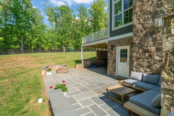 $1,849,900 | 421 Houndstooth Court, Charlottesville, VA 22901