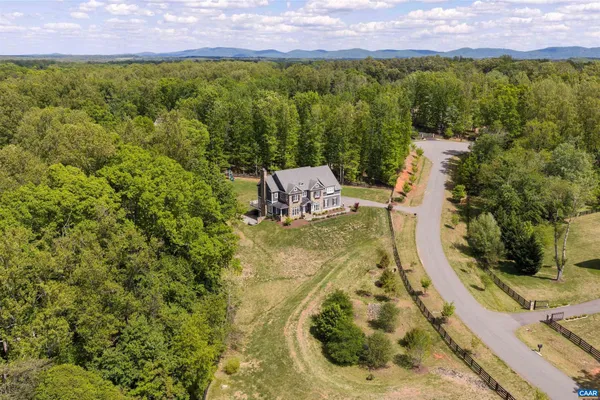 $1,849,900 | 421 Houndstooth Court, Charlottesville, VA 22901