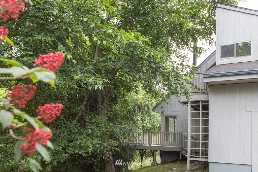 582 Fort Ebey Road Coupeville, WA 98239 - Photo 1 of 24 Gallery Image 1