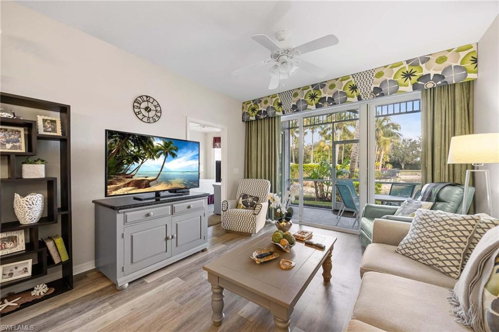 7930 Mahogany Run Lane, Unit 811 Naples, FL 34113 - Photo 6 of 50