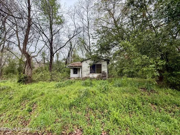 $8,500 | 486 West Stiers Lane, Natchez, MS 39120