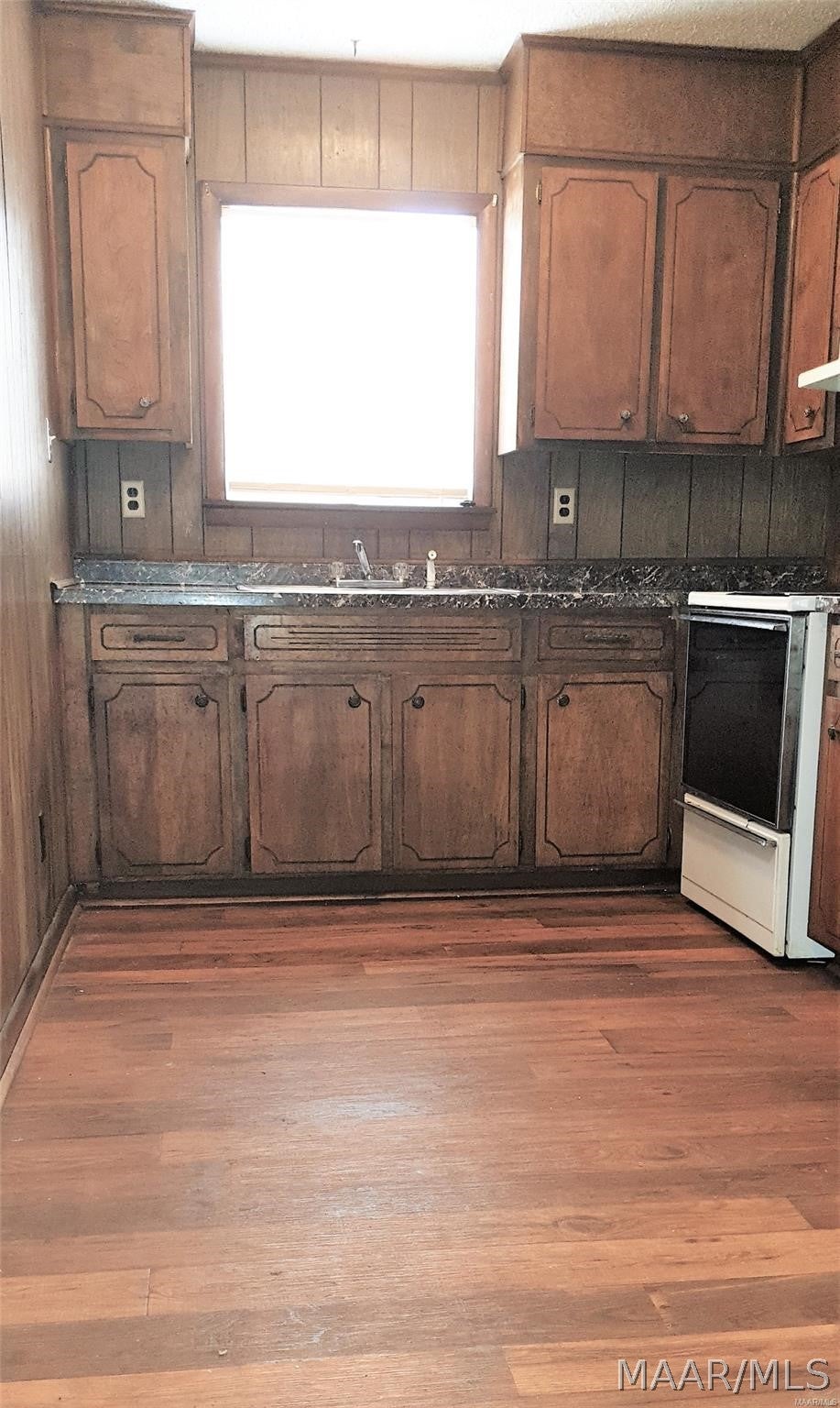 6354 Wares Ferry Road Montgomery, AL 36117 - Photo 4 of 9 Gallery Image 4