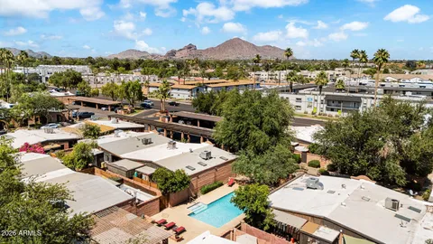 $315,000 | 3002 North 32nd Street, Unit 17, Phoenix, AZ 85018