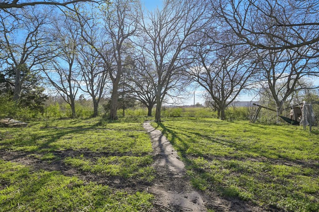611 Ferris Road Lancaster, TX 75146 - Photo 13 of 16