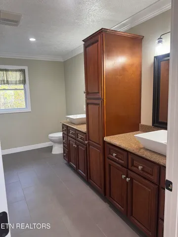 $339,000 | 195 Granby Lane, Harrogate, TN 37752