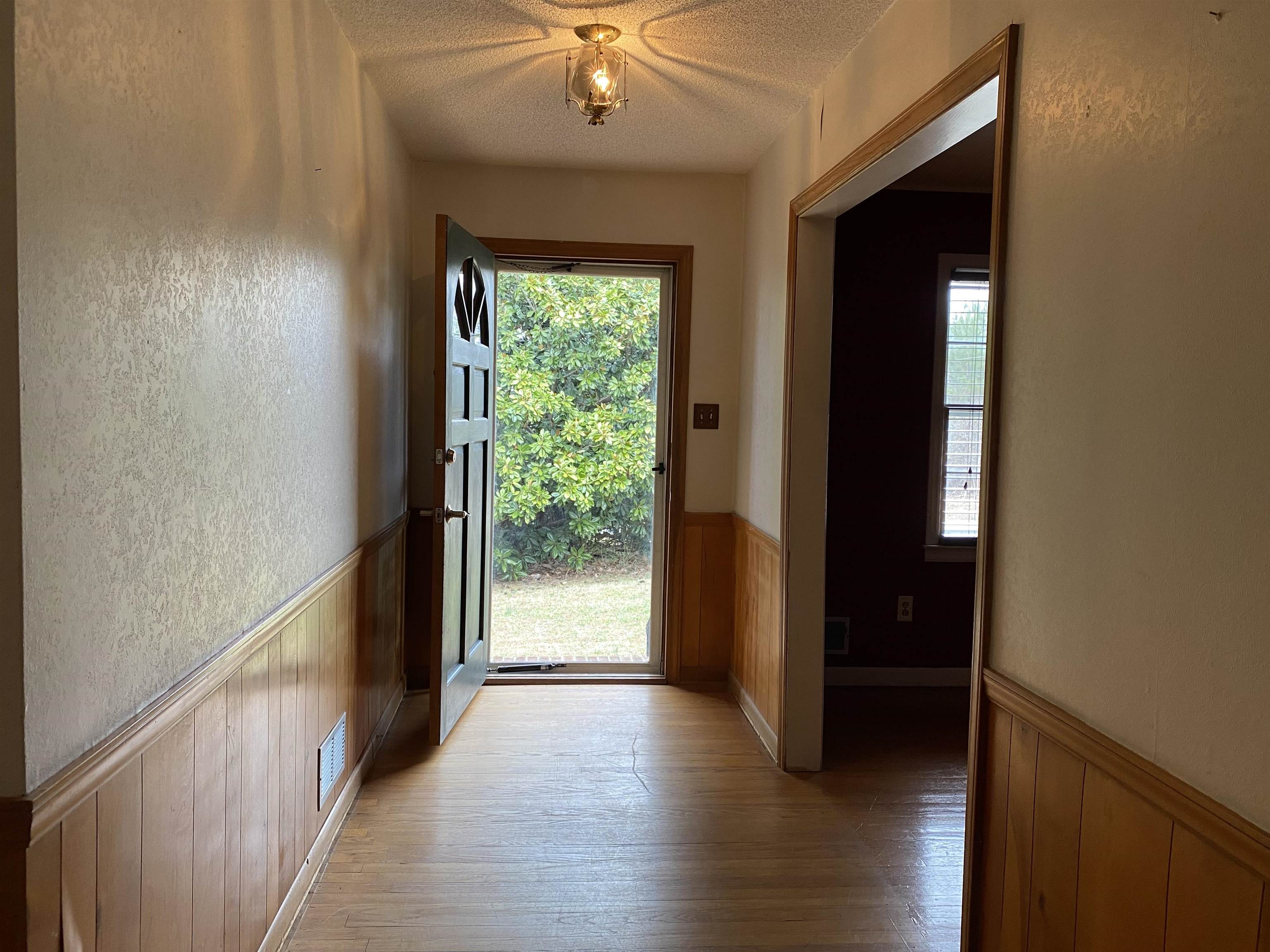 270 Highview Road Spartanburg, SC 29302 - Photo 3 of 46 Gallery Image 3