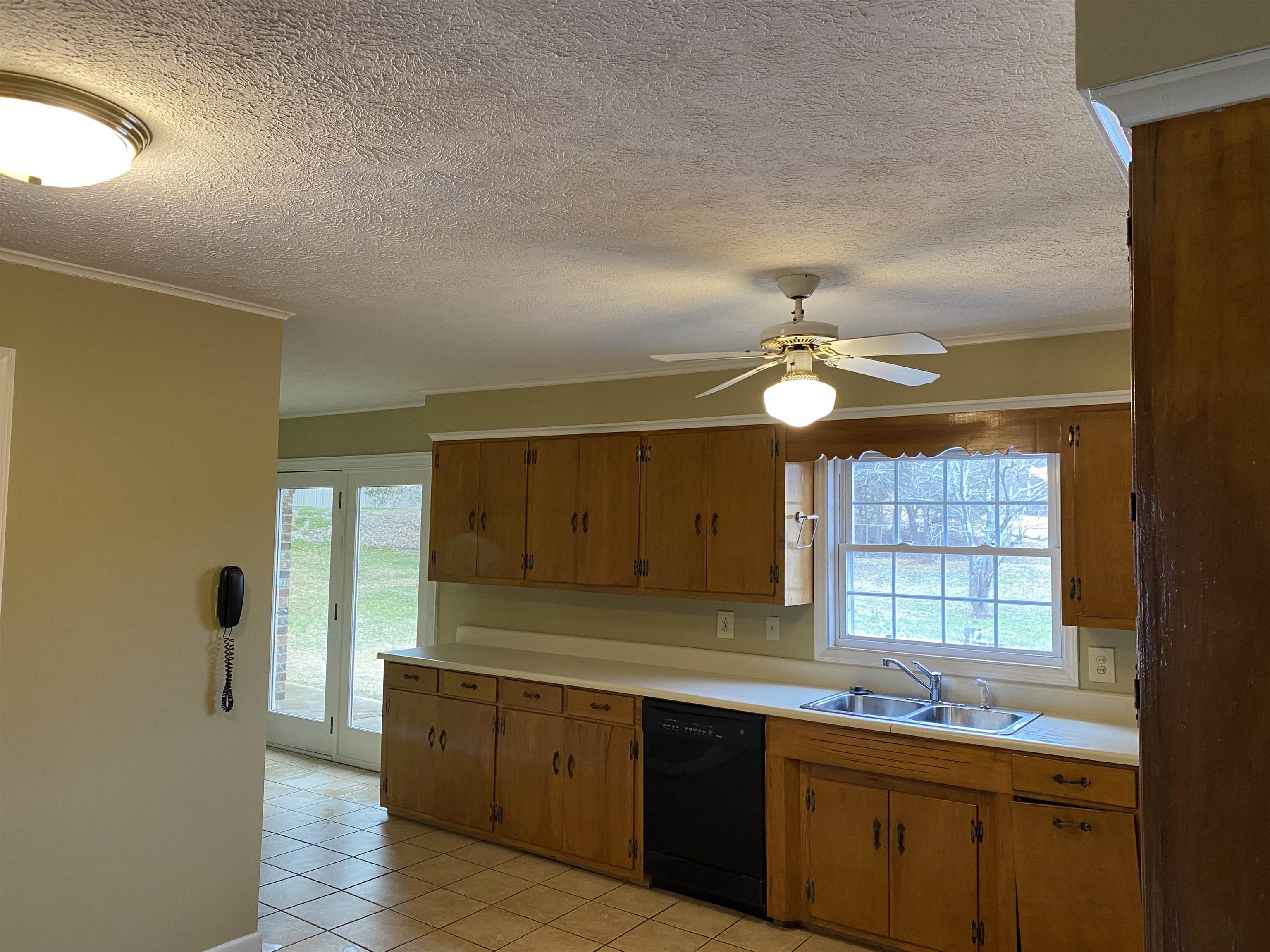 270 Highview Road Spartanburg, SC 29302 - Photo 7 of 46 Gallery Image 7