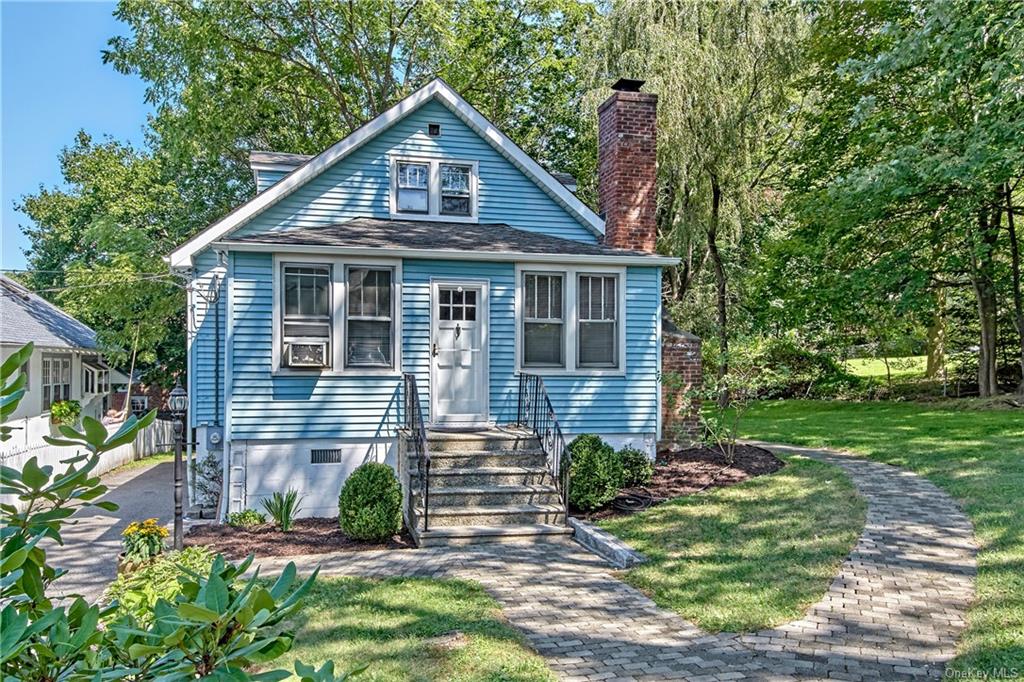 27 Castle Road, Chappaqua, NY 10514 Compass