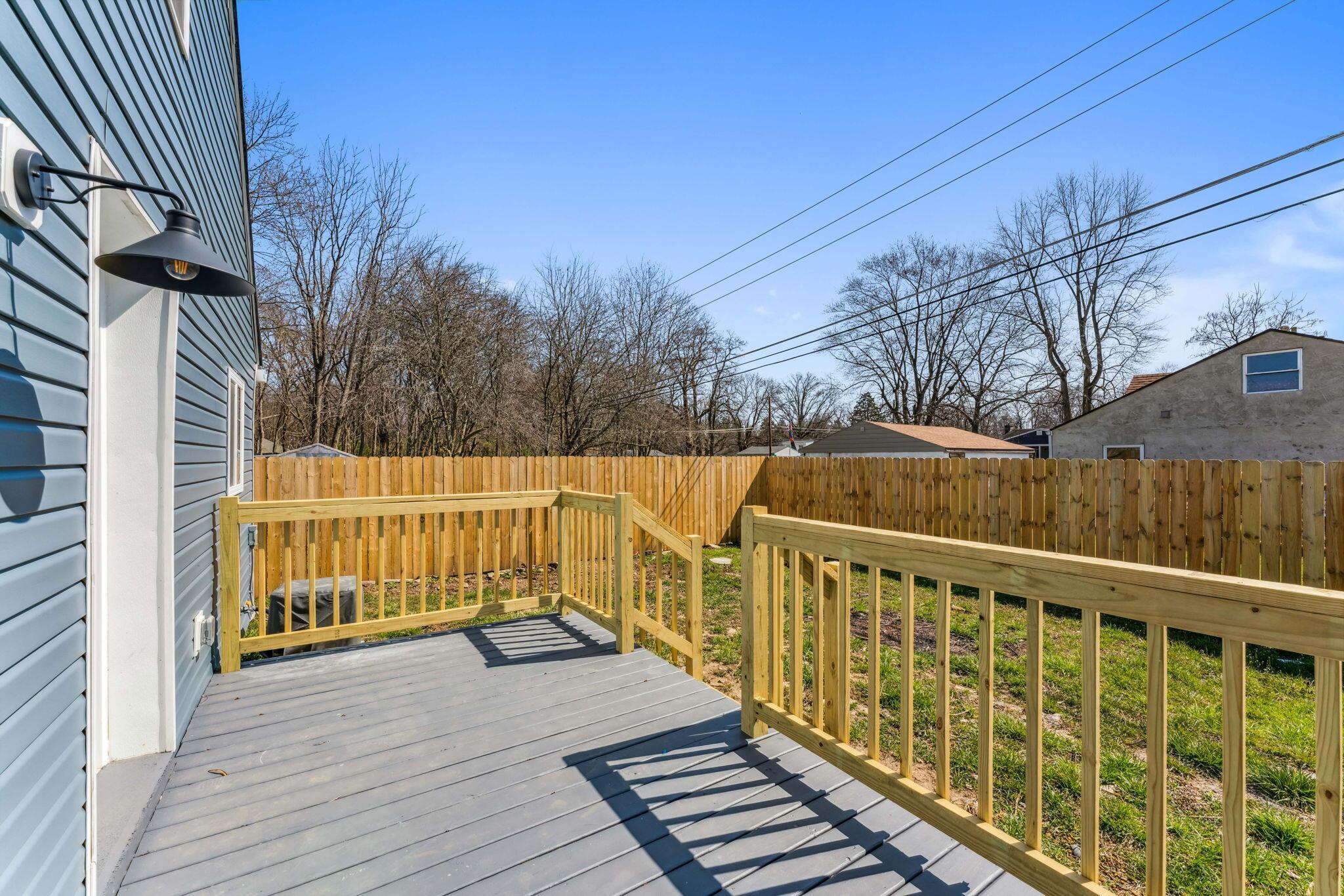 4767 Groves Road Columbus, OH 43232 - Photo 30 of 36 9-web-or-mls-4767-groves-rd
