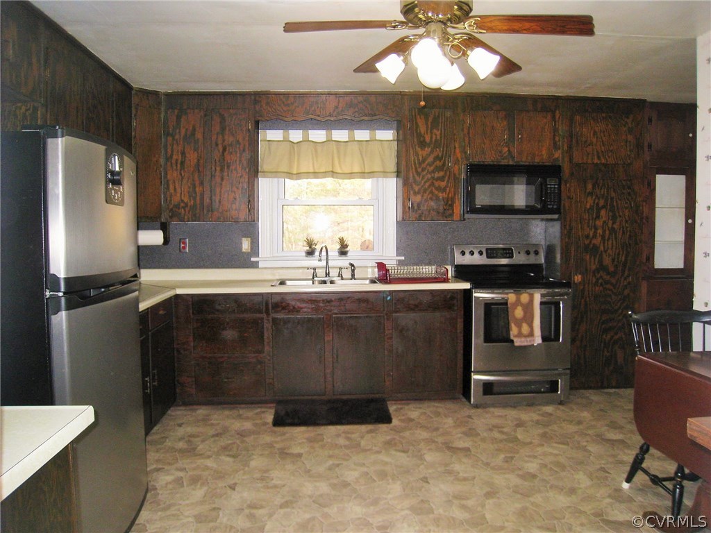 2166 Tower Hill Road Powhatan, VA 23139 - Photo 6 of 12 Gallery Image 6