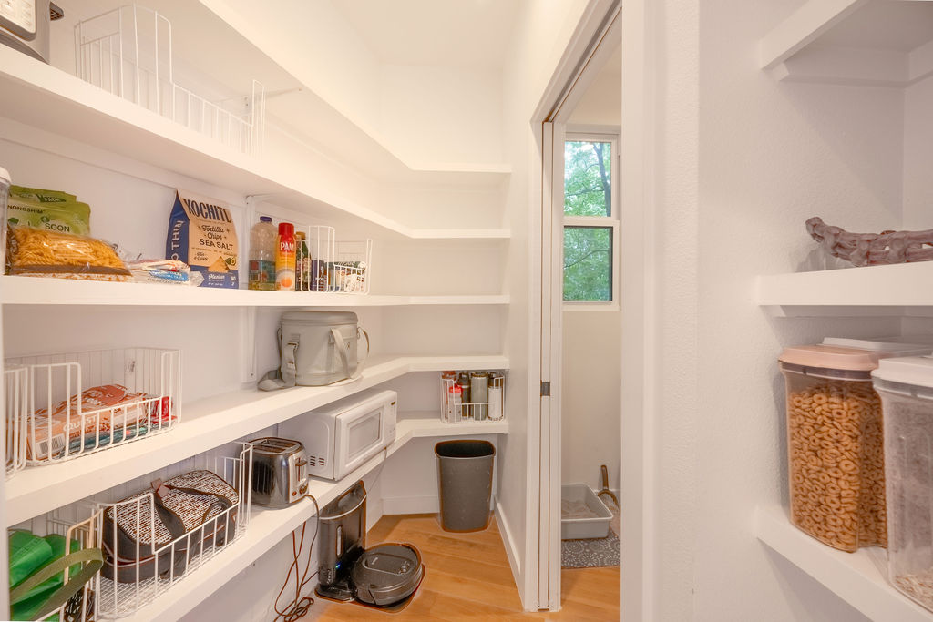 3923 East 16th Street, Unit A Austin, TX 78721 - Photo 8 of 40