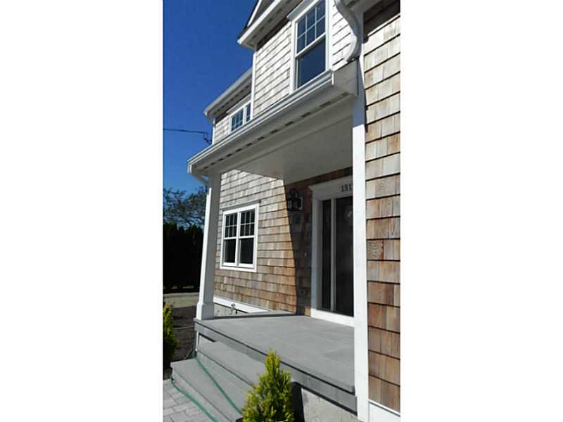 1517 Wapping Road Middletown, RI 02842 - Photo 4 of 25 Exterior Front.