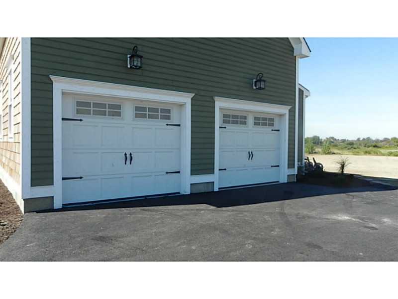 1517 Wapping Road Middletown, RI 02842 - Photo 5 of 25 Exterior Front.