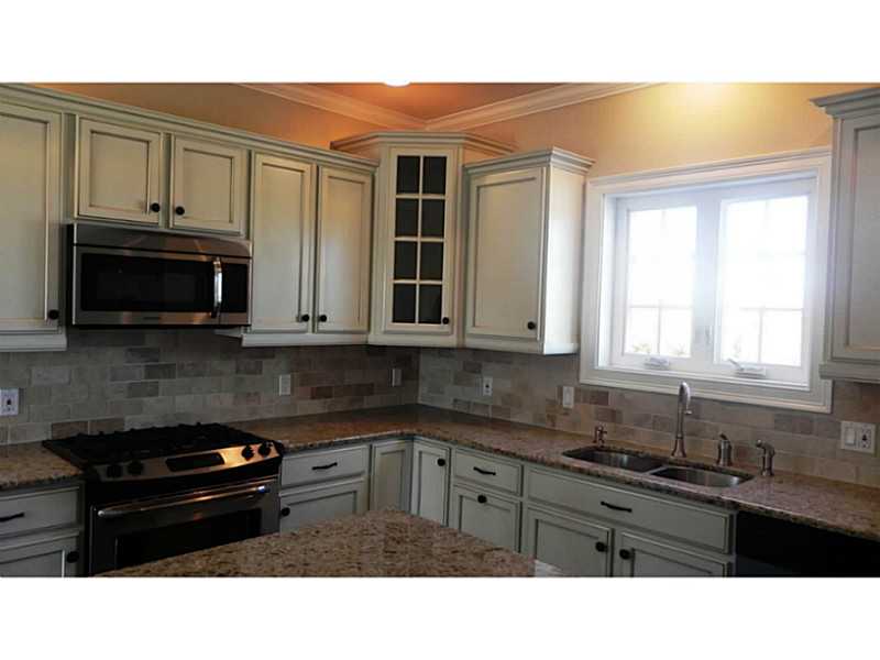 1517 Wapping Road Middletown, RI 02842 - Photo 9 of 25 Kitchen.