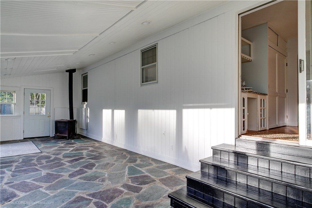 161 Mitchell's Lane Middletown, RI 02842 - Photo 30 of 32