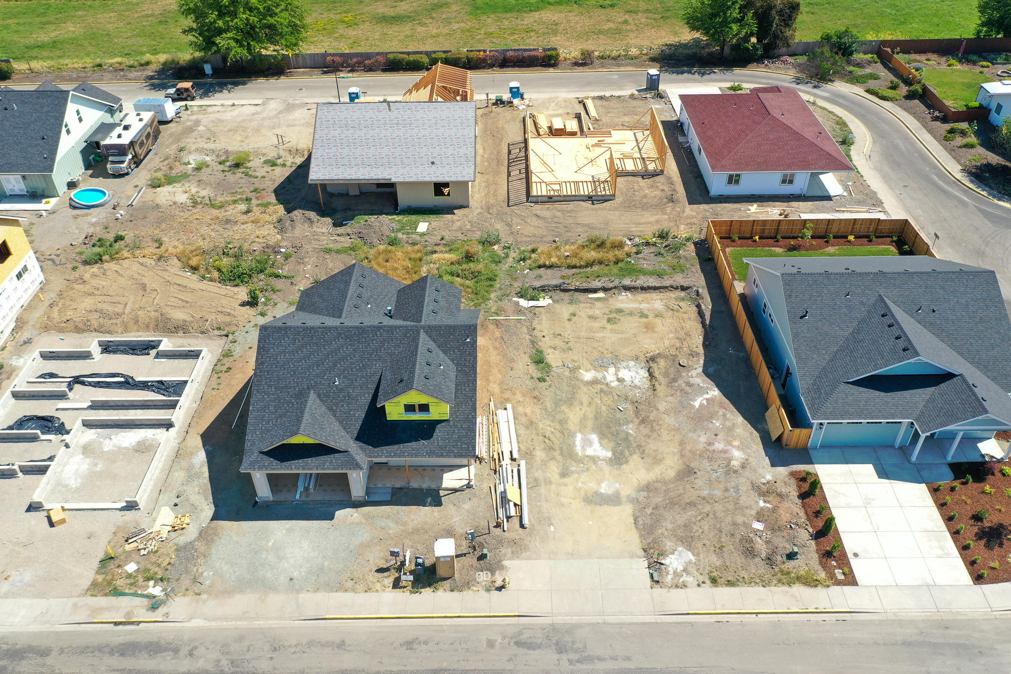 266 Samuel Lane Loop Road Phoenix, OR 97535 - Photo 7 of 8 DJI_0038