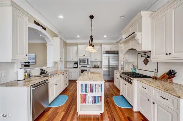 $1,190,000 | 101 Foxdale Grant Drive, Cary, NC 27519