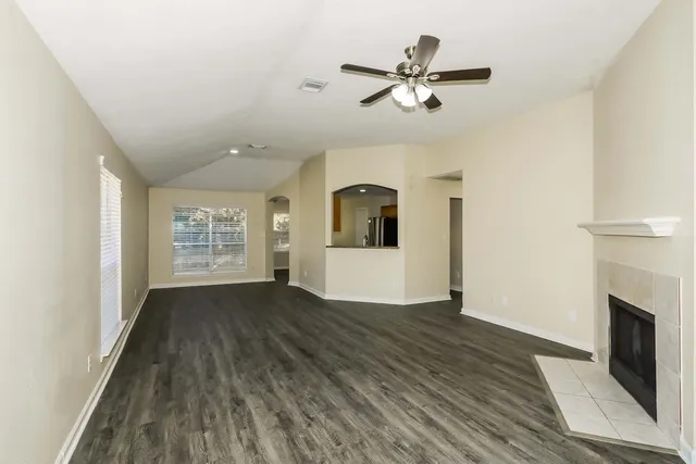 $1,720 | 10714 Estelle Circle, Montgomery, TX 77356