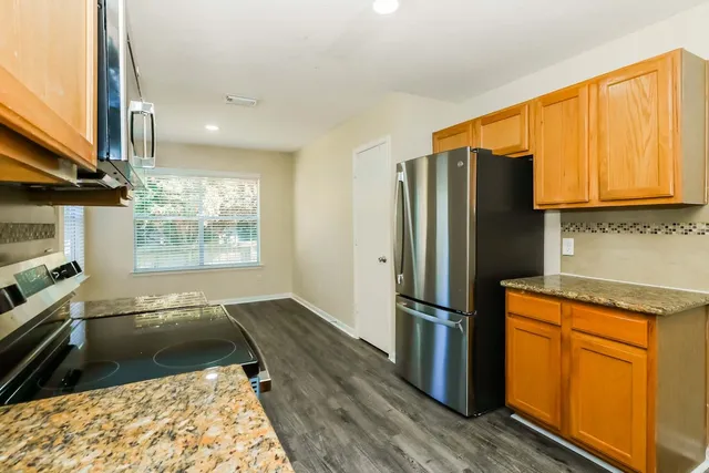 $1,720 | 10714 Estelle Circle, Montgomery, TX 77356