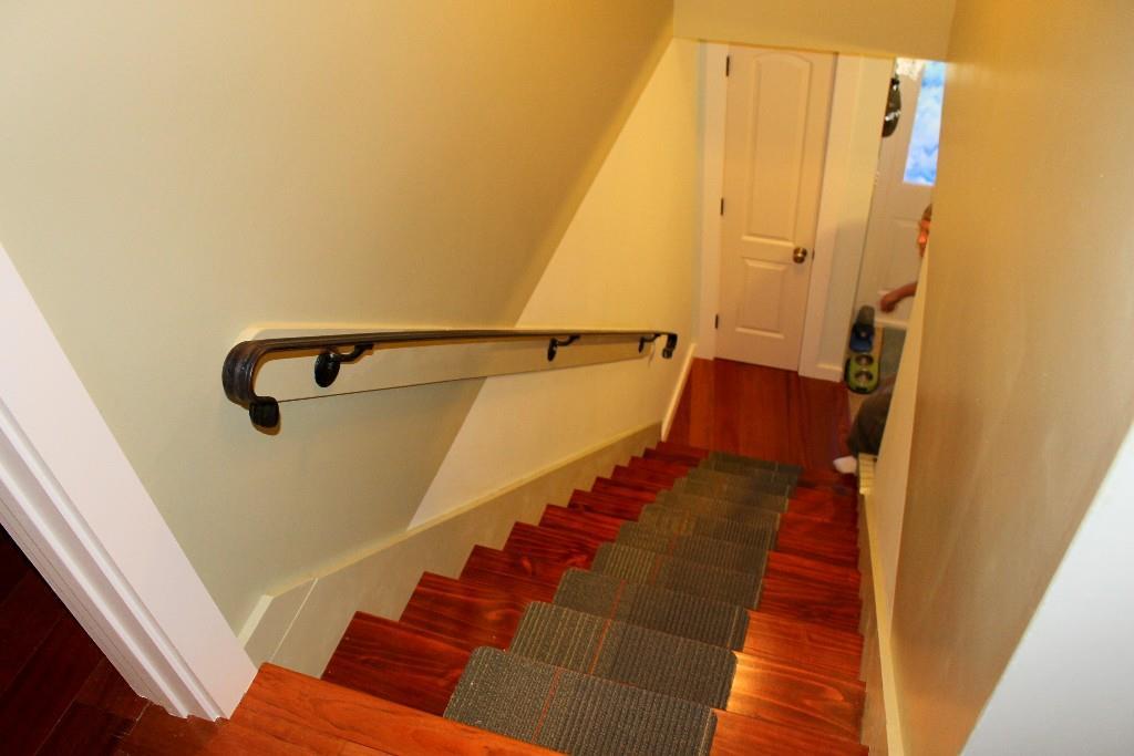 5 Edgewood Road Buxton, ME 04093 - Photo 19 of 29 Stairway